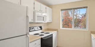 Hidden Creek Apartment Hidden Creek Apartment Photo Gallery 1