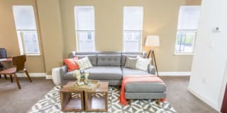 210 Farmington Avenue 210 Farmington Avenue Photo Gallery 1