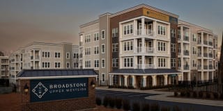 Broadstone Upper Westside Broadstone Upper Westside Photo Gallery 1