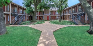 Las Plazas Apartments Las Plazas Apartments Photo Gallery 1