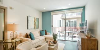 Living at Santa Monica Living at Santa Monica Photo Gallery 1