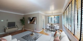 Del Prado Del Prado Photo Gallery 1