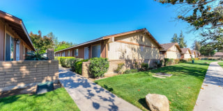 Top 36 Apartments With Garages For Rent In Fresno Ca With Pics Apartment is suitable for residence or office.