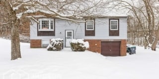 Half hookup near fernway parkway Half hookup near fernway parkway