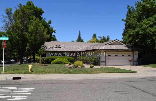 Tranquil Roseville Location photos photos