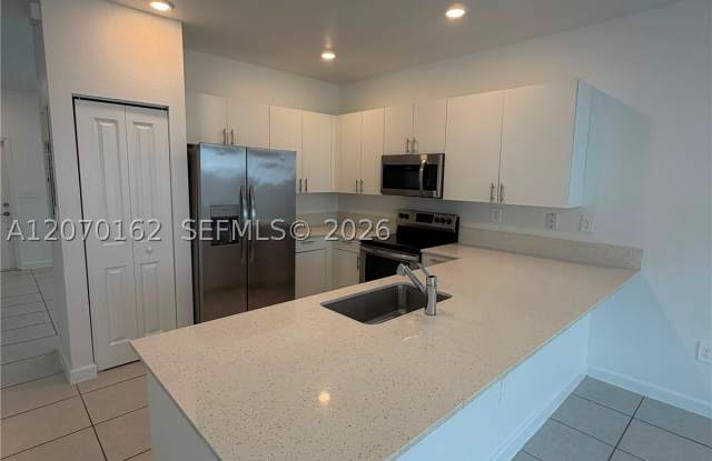 11863 SW 247th Ter