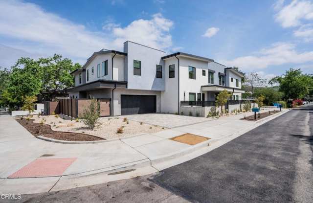 2821 Los Robles Road