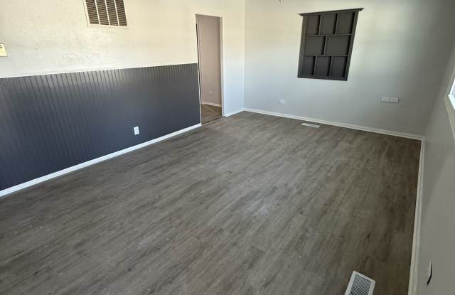 1645 West Elm Street