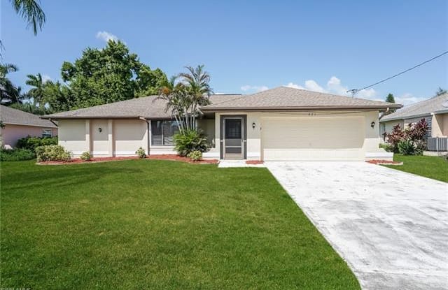 221 SW 43rd TER - 221 Southwest 43rd Terrace, Cape Coral, FL 33914