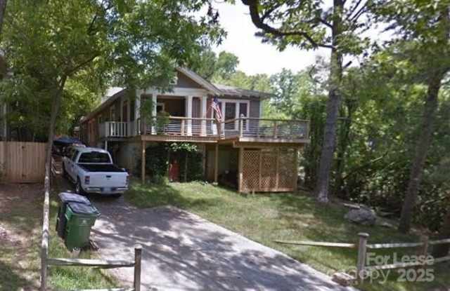 Photo of 1915 Hamorton Place