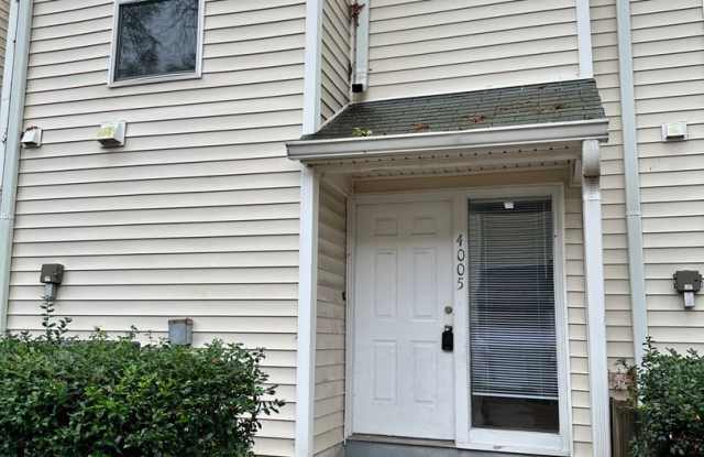 Photo of 2 bedroom townhouse in The Midlands! Available November 2025!