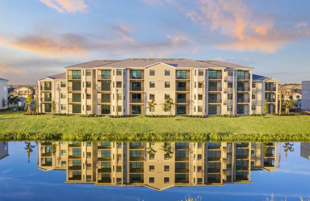 Photo of 18008 Gawthrop DrUnit 206