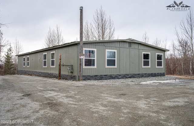 Photo of 1630 N Winding Brook Loop