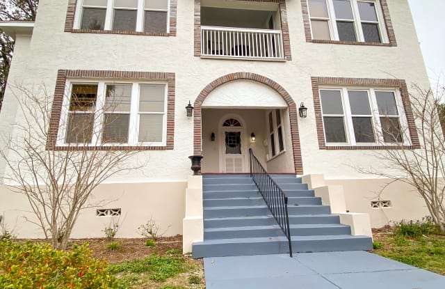 1724 E La Rua St Apt D - 1724 East La Rua Street, Pensacola, FL 32501