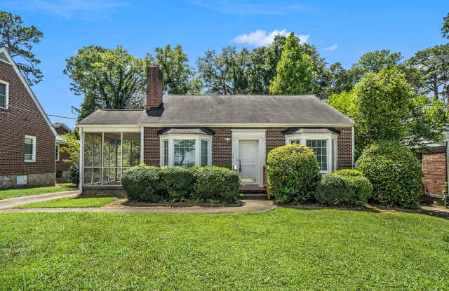 Photo of 4 bedroom 2 bath home, walking distance to Emory