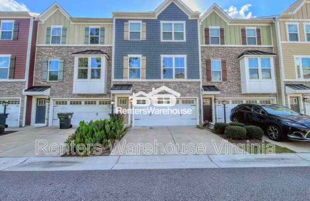 943 Centurion Circle