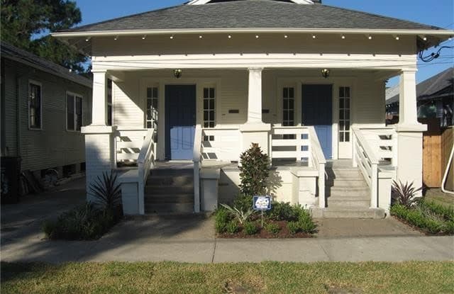 8421 Spruce - 8421 Spruce Street, New Orleans, LA 70118