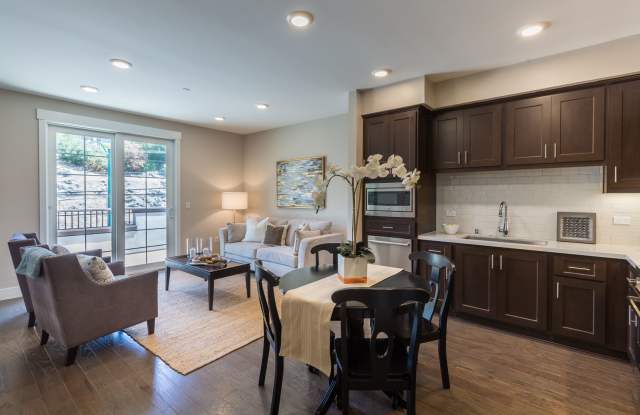 1281 Homestead Avenue