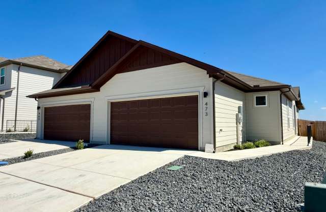 Photo of Want luxury living in the Far West ...Look no further...Amanda Park is it!