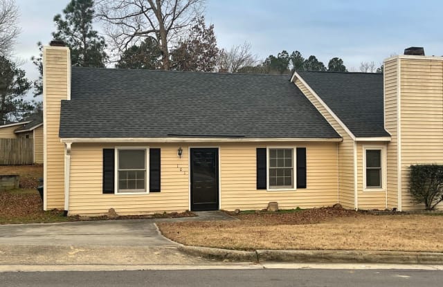 101 Remington Drive - 101 Remington Drive, Rocky Mount, NC 27804