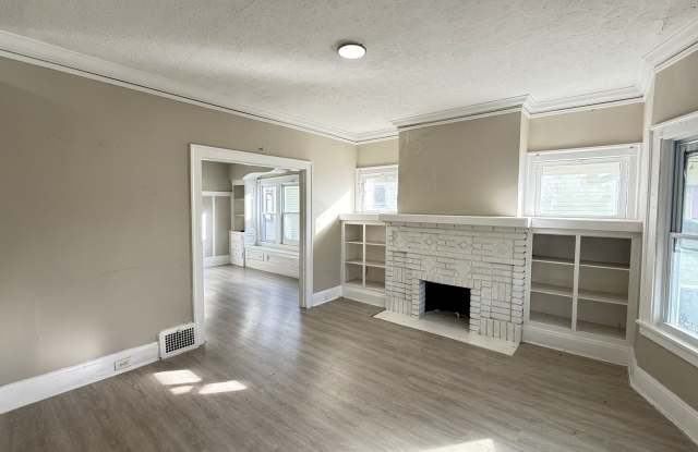 3349 East 125th Street - Up