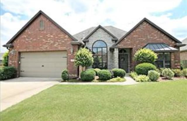 3503 SW Baybridge Cv - 3503 Southwest Bayridge Cove, Bentonville, AR 72712