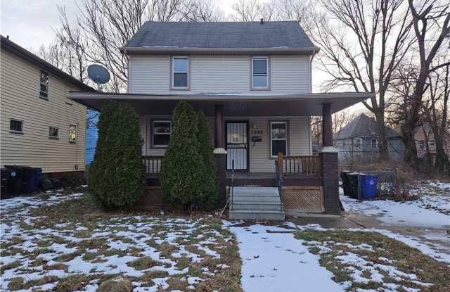Photo of 1098 E 146th Street