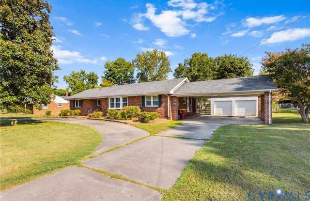 Photo of 1871 Pender Avenue