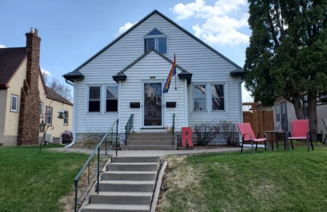 1372 Saint Clair Ave - 1372 Saint Clair Avenue, St. Paul, MN 55105