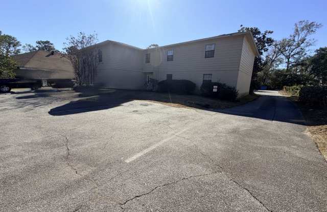 SIGN TODAY HALF OFF YOUR SECOND MONTH'S RENT 2 Bedroom 2 Bath Apartment Minutes from VSU