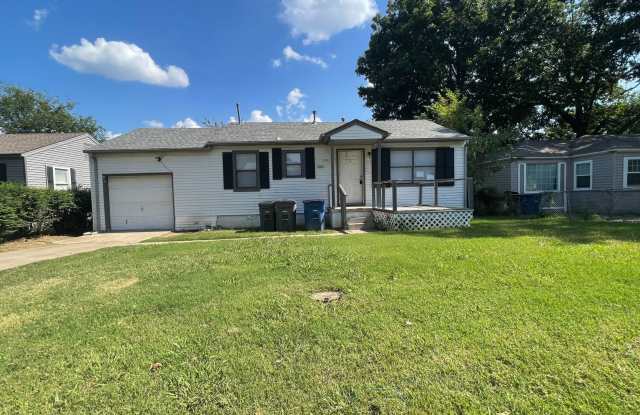 Photo of 3 bed 1 bath home with 1 car garage. Move in Ready!