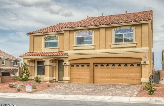 9728 GOLDEN THREAD Court