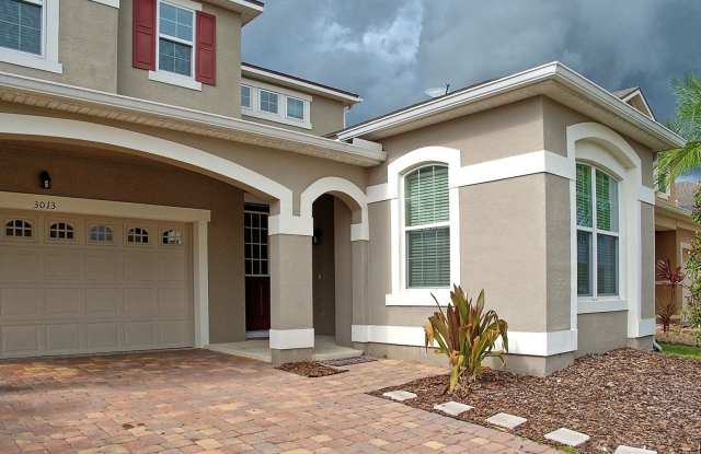 Beautiful 4 bed 3 bath w/loft, 2 story home, in the highly desired gated community of Tapestry in Kissimmee, FL.