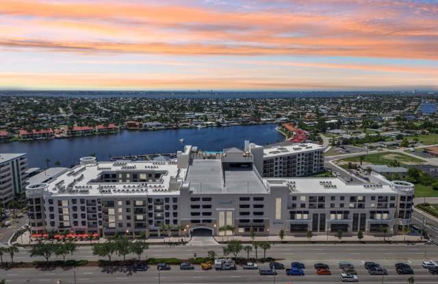 Bimini Square