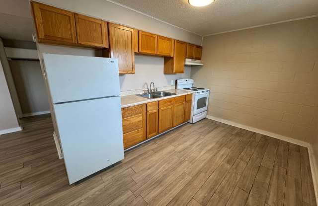 Photo of 2/1 Apartment Centrally Located in Newport