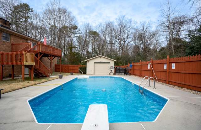 5038 Clearwater Lake Road - 5038 Clearwater Lake Road, Mount Holly, NC 28120