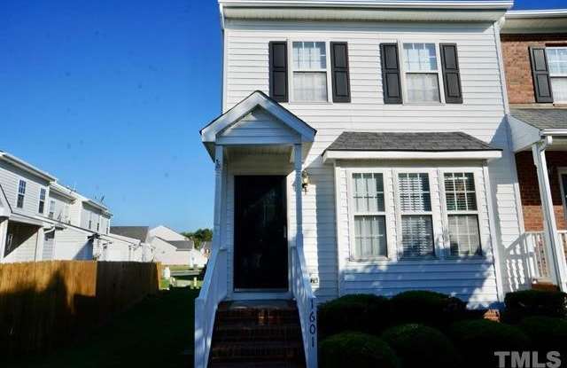 1601 Stroll Circle