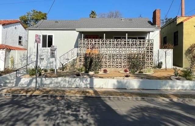 2707 Locksley Place - 2707 Locksley Place, Los Angeles, CA 90039