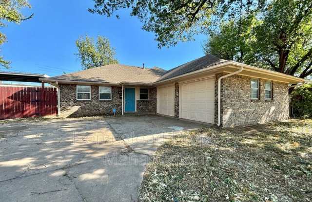 Photo of 10200 N. Military Ave.