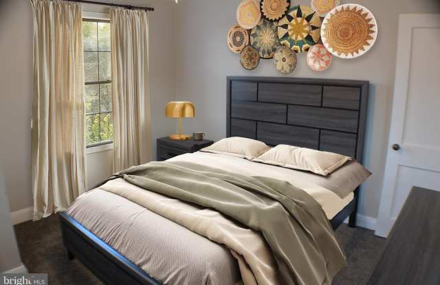 Photo of 3117 LIBERTY Parkway unit: #2