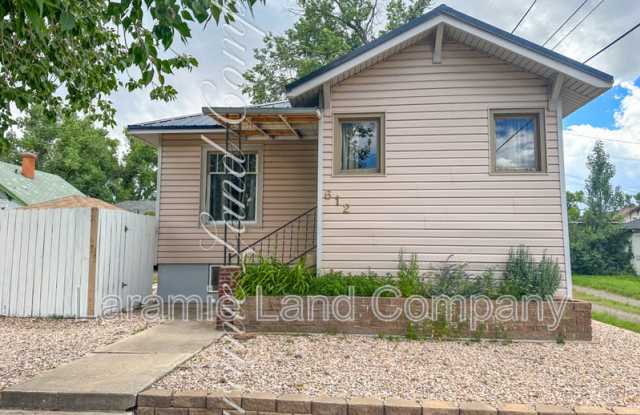 Photo of 612 East Bradley Street - 1