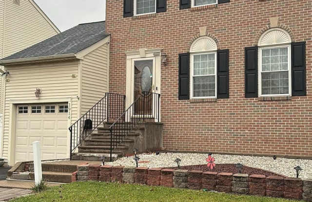 Photo of 1914 COLONIAL Drive