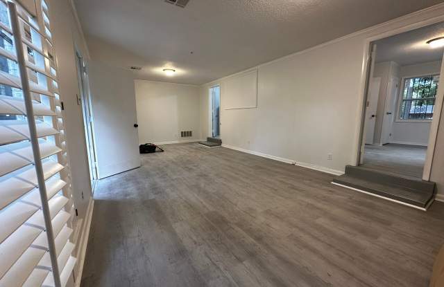 76 South Haardt Drive