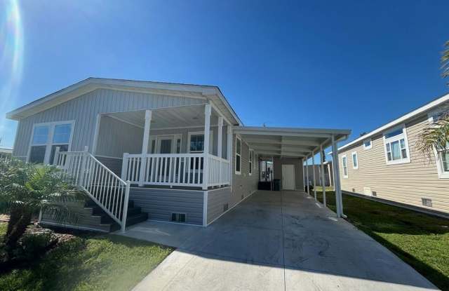 521 Eland Drive #521