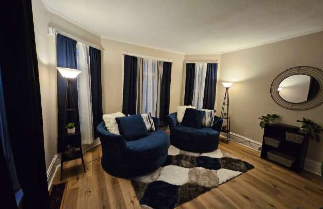 1532 Northeast Starr Terrace