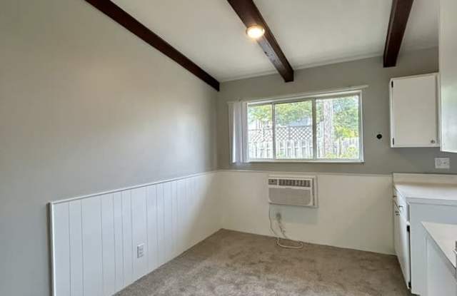 1474 Saint Johns Boulevard