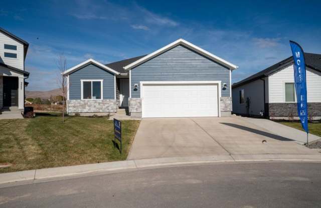 3563 Royal Dornoch Dr