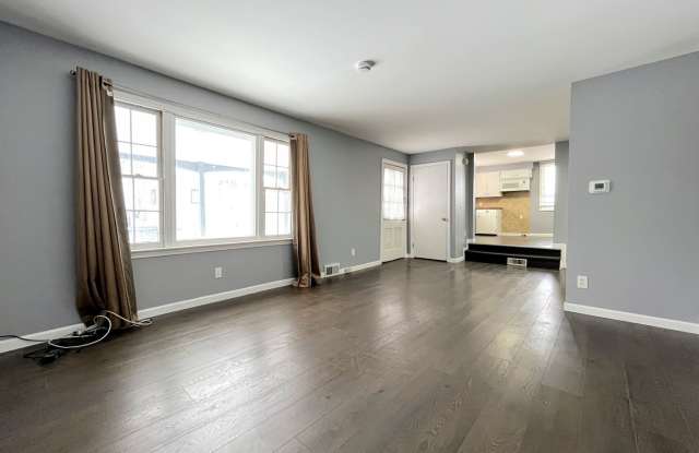 Comfortable 2-Bed Plus Den Home Available in Tonawanda