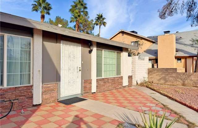 Photo of 6388 Mockingbird Lane