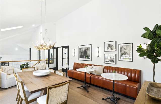 James Pointe Apartments